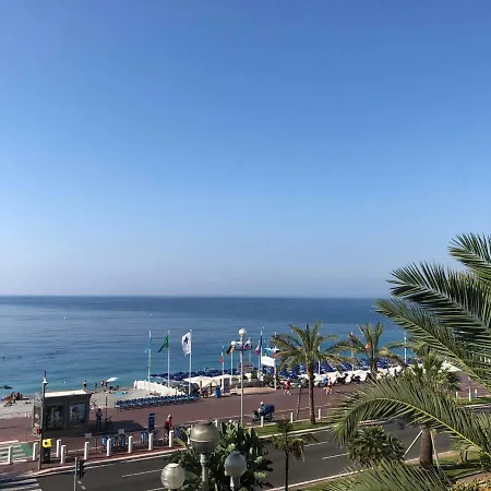 Le Carre D'or * Nice